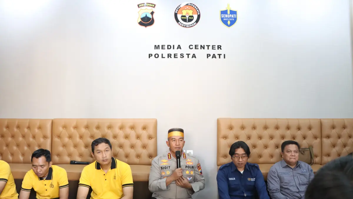 HUMASRESTA PATI UNTUK RADAR PATI

BERKUMPUL: Kapolresta Pati Kombes Pol Sigit meresmikan media center di Polresta Pati pada Jumat (5/9).
