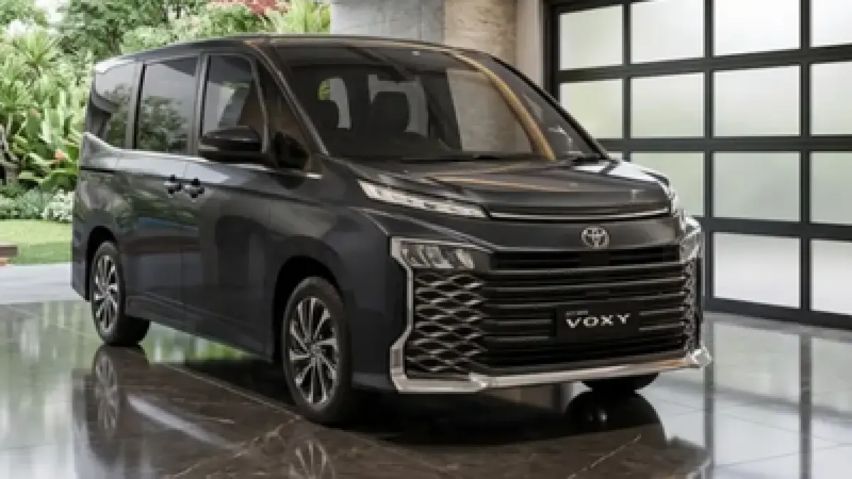 Toyota Voxy 2021