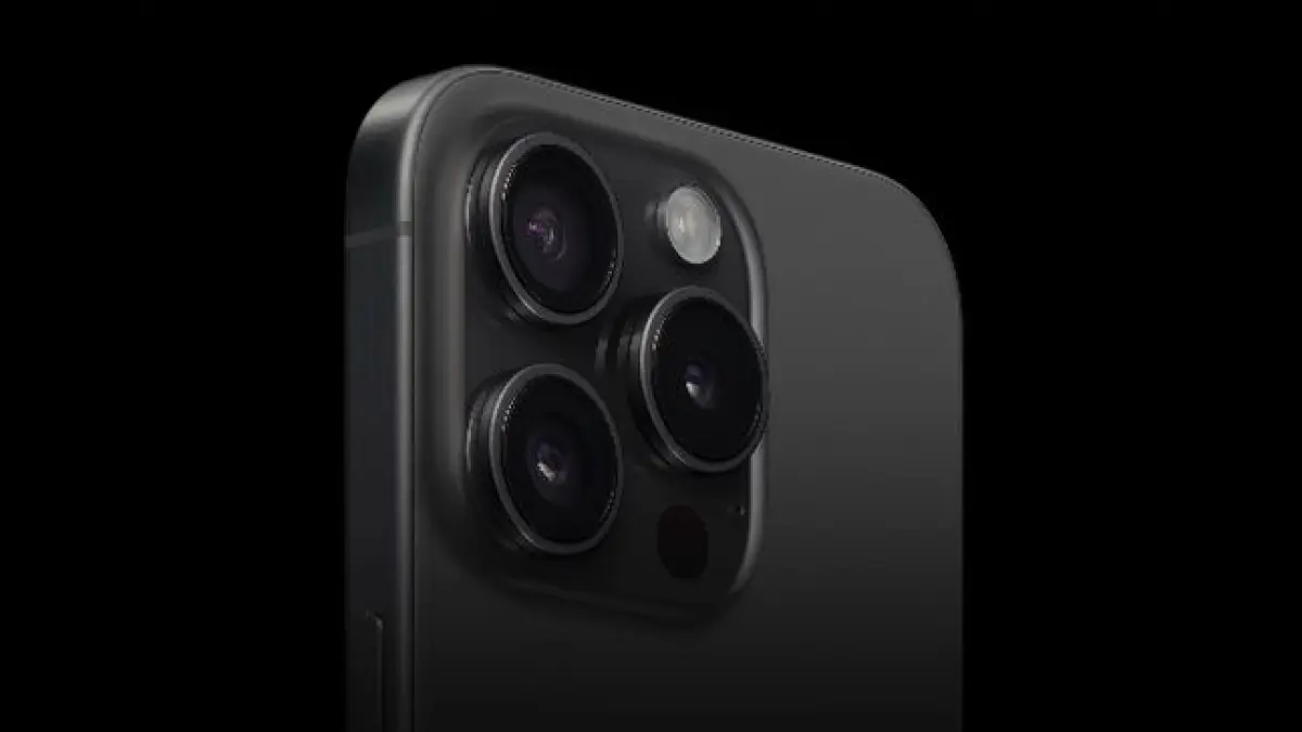 iPhone 15