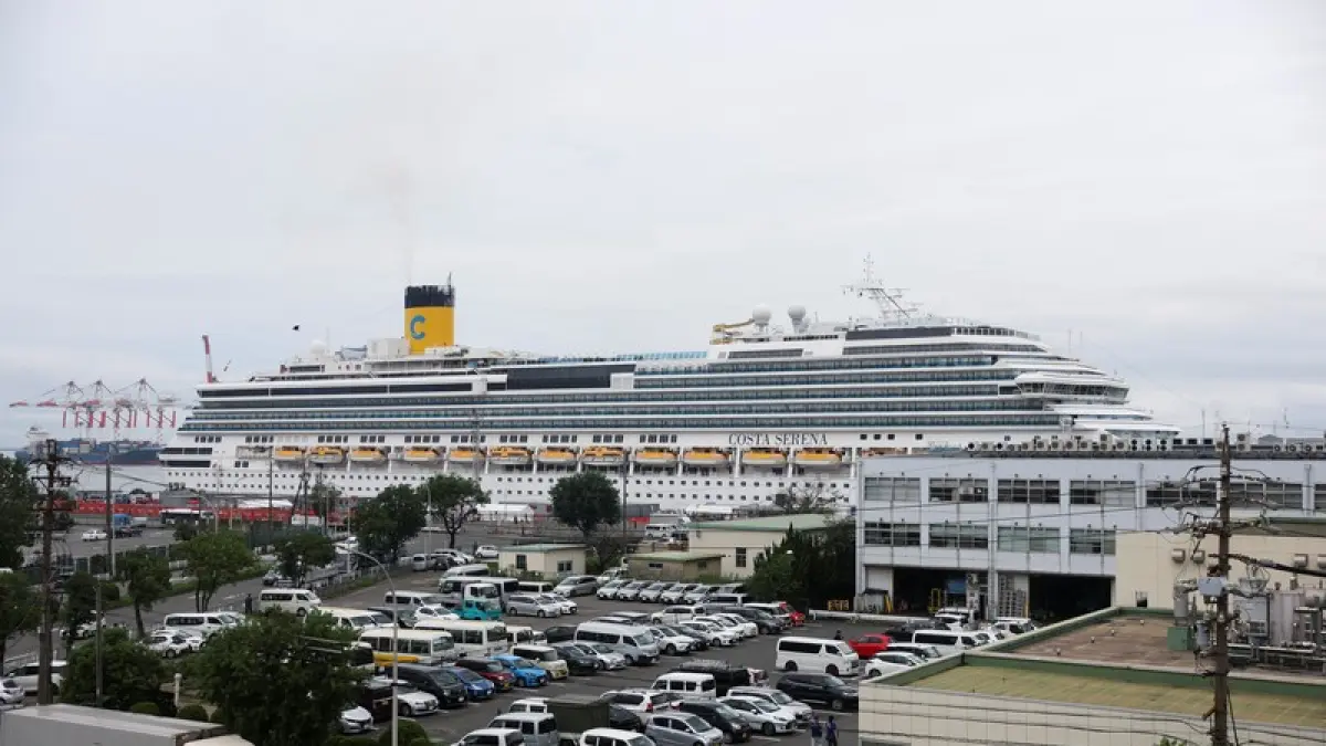 Kapal Pesiar Costa Serena