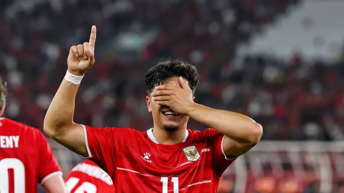 FIFA ASEAN CUP: Ragnar Oratmangoen mencetak gol ke gawang Singapura, Jumat (25/9).