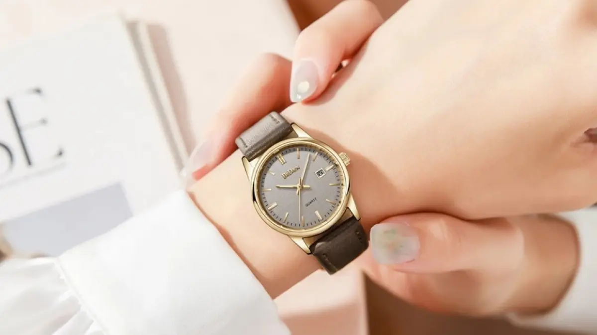 Jam Tangan Klasik