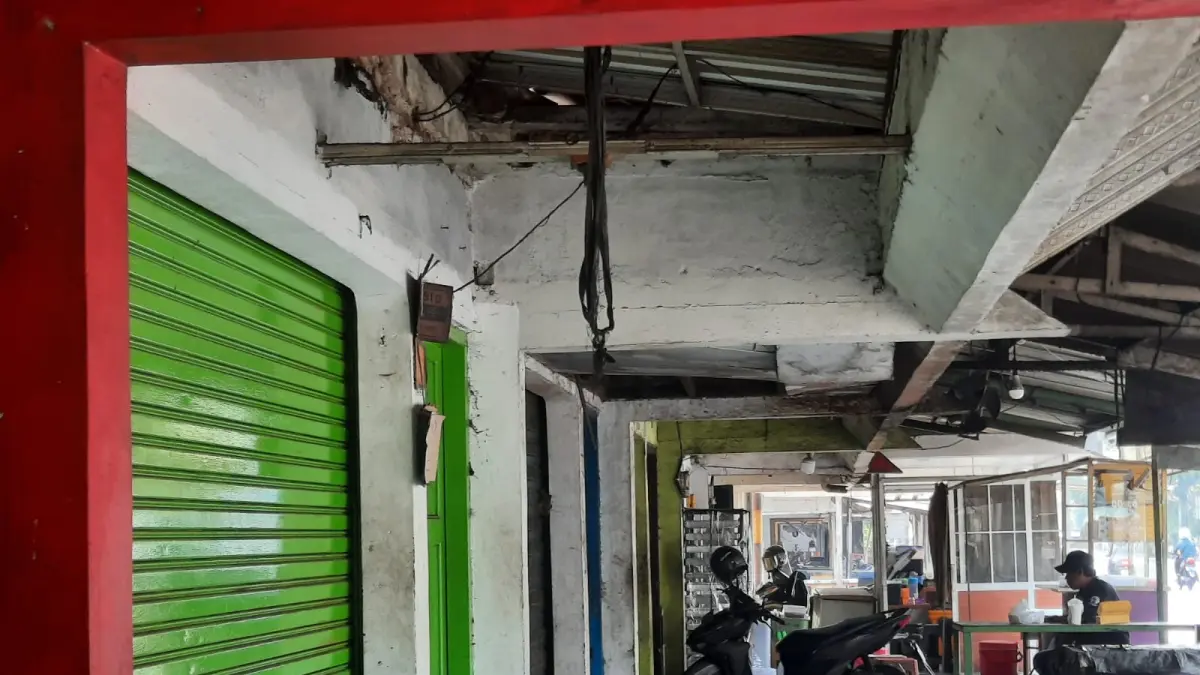 Kondisi Ruko Ngasirah yang digunakan untuk berjualan para pedagang. (INDAH SANTI/RADAR PATI)