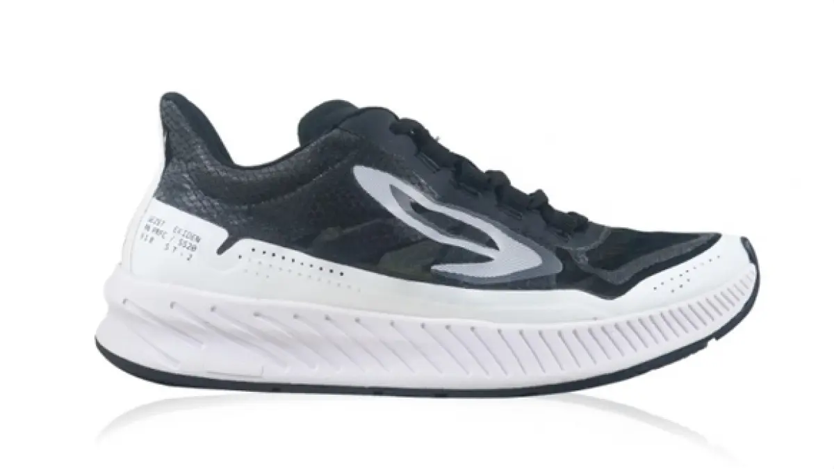 910 Nineten Geist Ekiden