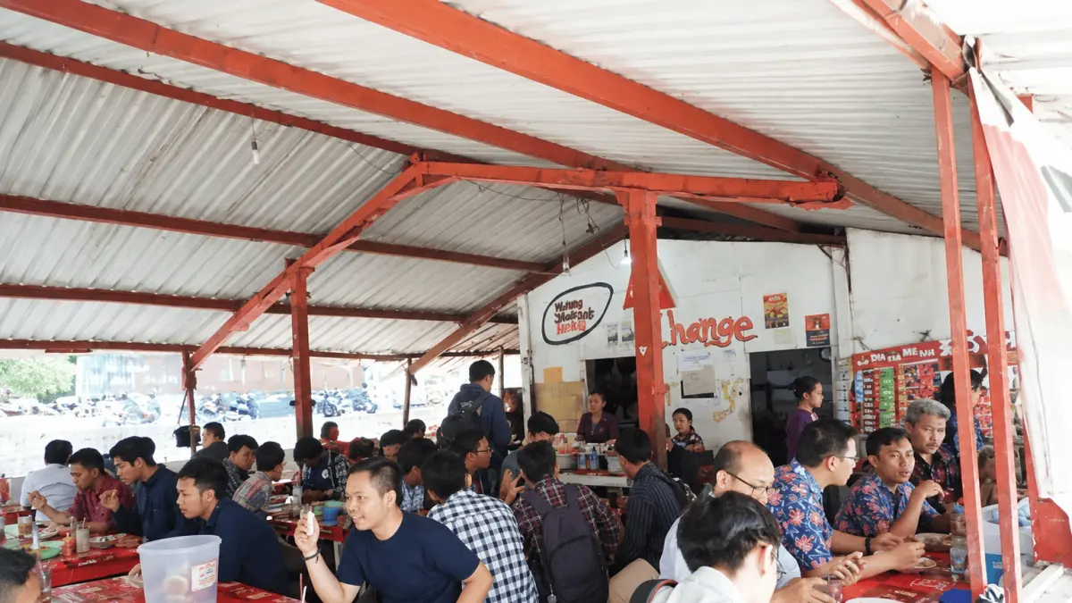 Kuliner murah dan mengenyangkan pilihan mahasiswa UMK.
