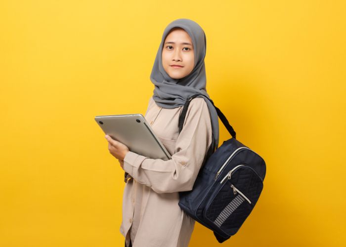 Ilustrasi Karakteristik Generasi Z dalam Pendidikan di Indonesia