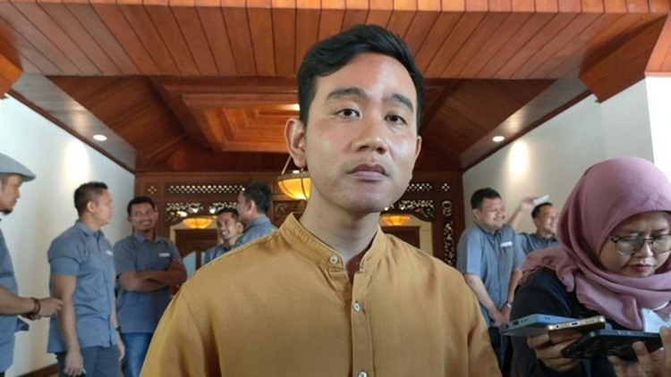 Wali Kota Solo Gibran Rakabuming disebut-sebut sebagai kandidat cawapres pendamping Prabowo Subianto di Pilpres 2024 (Tara Wahyu NV/DetikJateng)