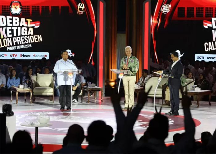 Debat Capres 2024: Bagaimana Prabowo Subianto Akan Meningkatkan Kesejahteraan dan Profesionalisme TNI-Polri serta Memperkuat Kerjasama Internasional Indonesia.