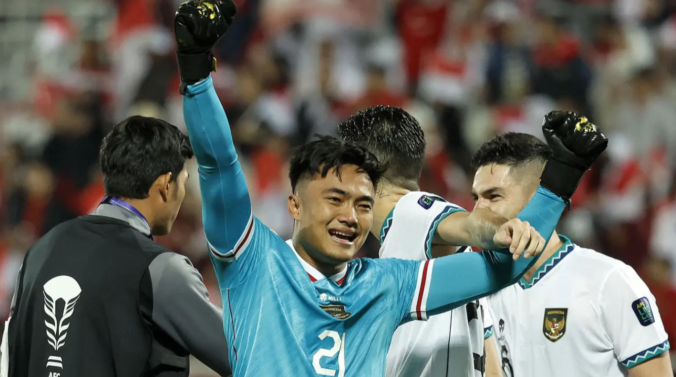 Kiper Timnas Indonesia, Ernando Ari. Timnas Indonesia menghadapi Jepang pada laga terakhir Grup D Piala Asia 2023. (Foto: Bola.com)