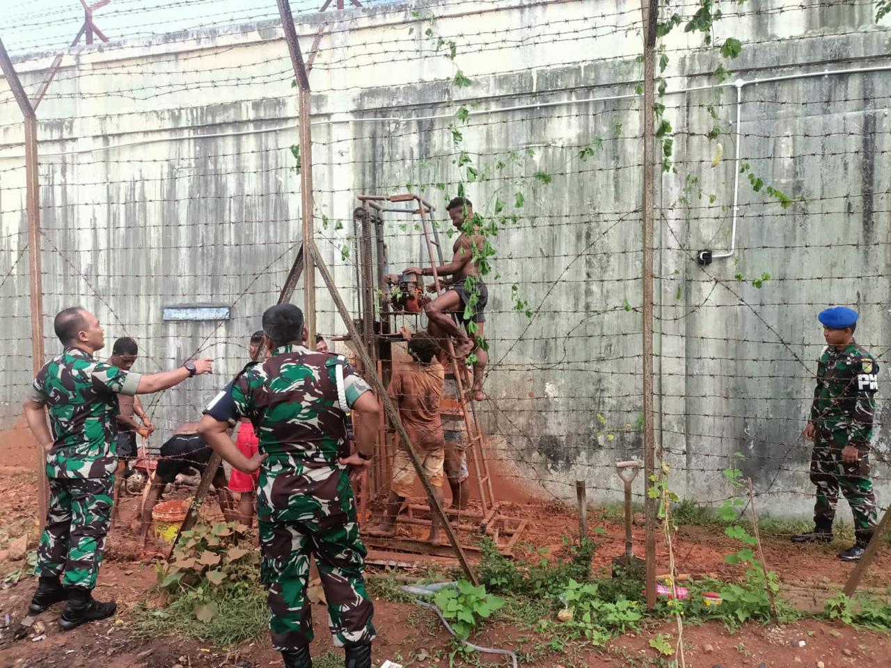 Pengeboran Air TNI AD di Papua
