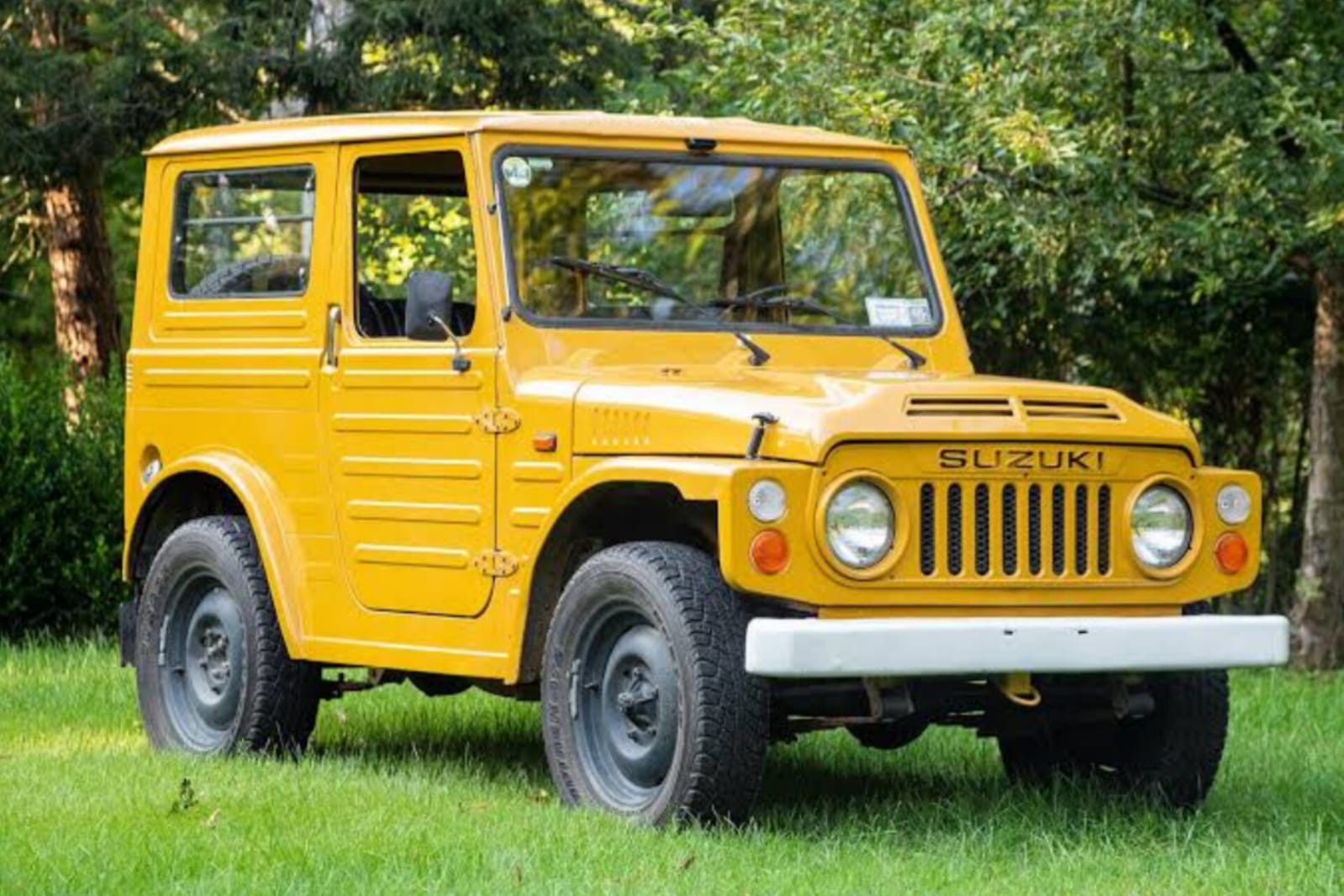 Suzuki Jimny generasi pertama, di Indonesia dikenal dengan nama Jimny Jangkrik. (Silodrome)