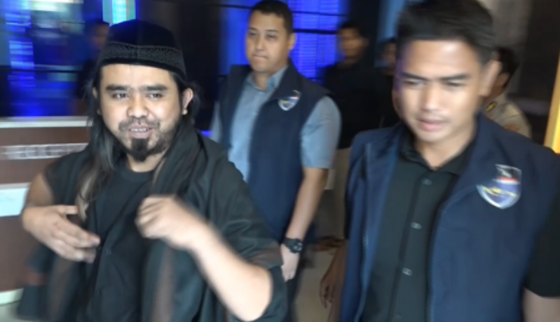 Gus Samsudin Jadab ditetapkan sebagai tersangka kasus membuat konten tukar pasangan. (Foto mediaindonesia.com)