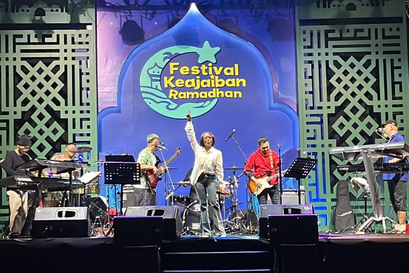 Suasana Festival Keajaiban Ramadhan 2023 di Jakarta Taman Impian Jaya Ancol. (ANTARA/HO Humas Taman Impian Jaya Ancol)