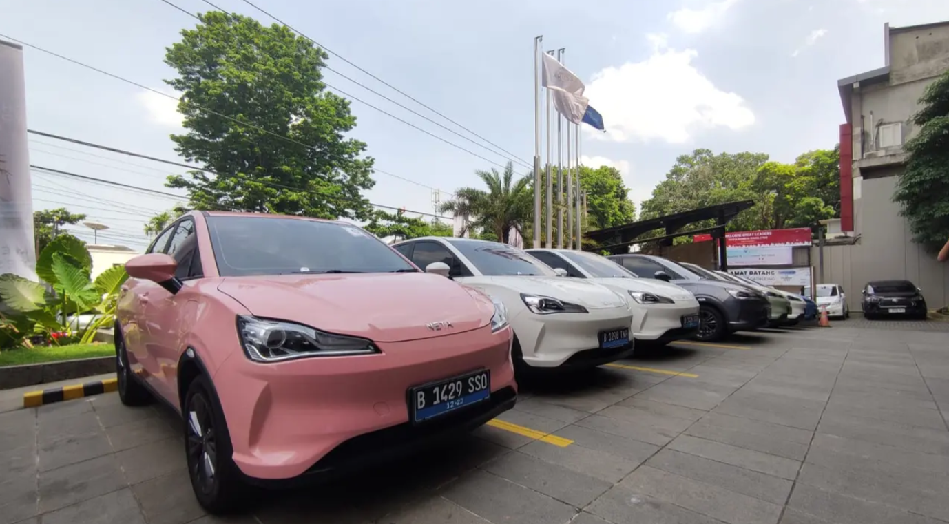 Mobil listrik Neta V mengalami penyempurnaan pada bagian suspensi. (Liputan6.com)