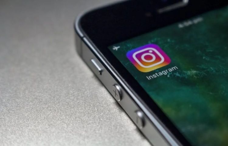 Ilustrasi Instagram terpasang di ponsel pintar. (ANTARA/Pexels/Pixabay)
