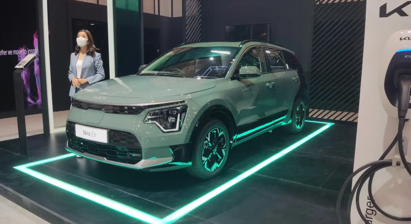 KIA Niro EV di GIIAS 2022 (Otosia.com)