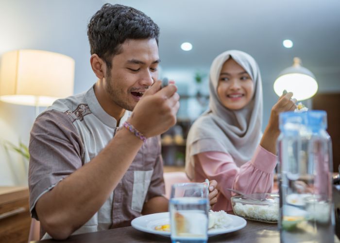 Tips Sahur Tetap Kenyang Sepanjang Hari Saat Puasa