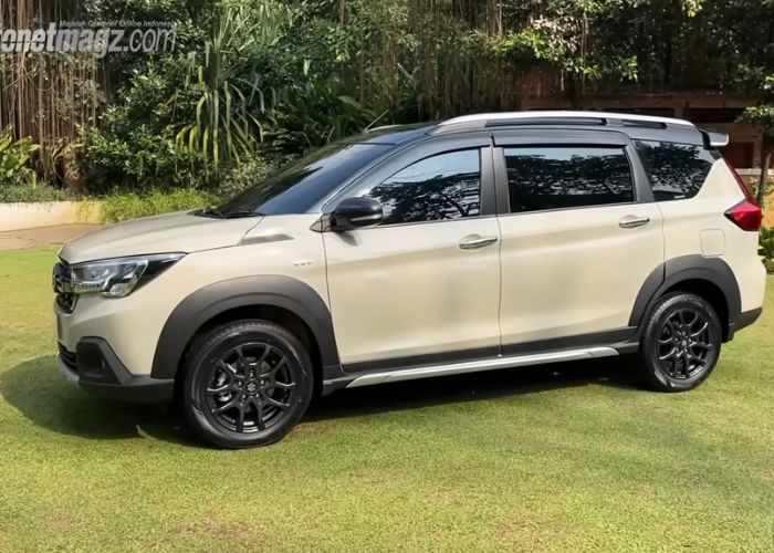 Suzuki XL7 Hybrid 2023