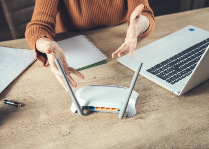 Ilustrasi Cara Bikin Wifi Kenceng dan Stabil