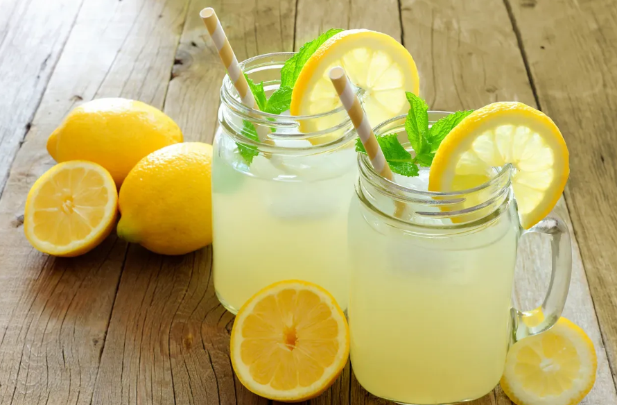 Iced Lemonade, photo by Fusion Tea Blog
