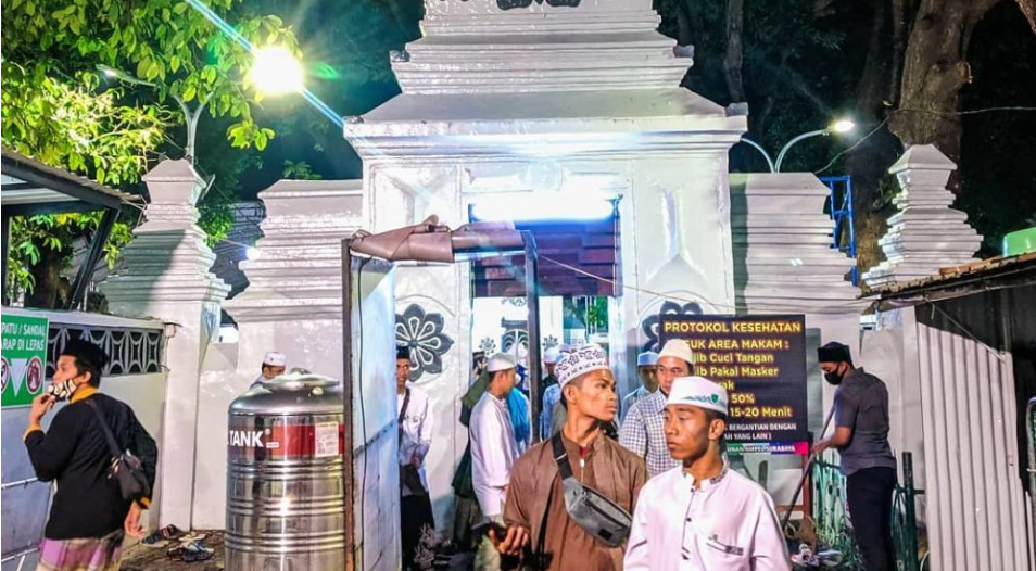 Wisata Religi Sunan Ampel Surabaya Rute, Lokasi, Harga, dan Tips