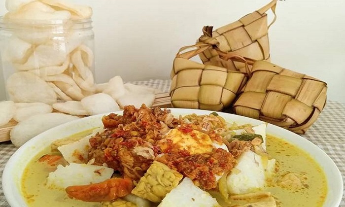 Tips sehat makan makanan Bersantan saat Lebaran. (Cookpad.com)