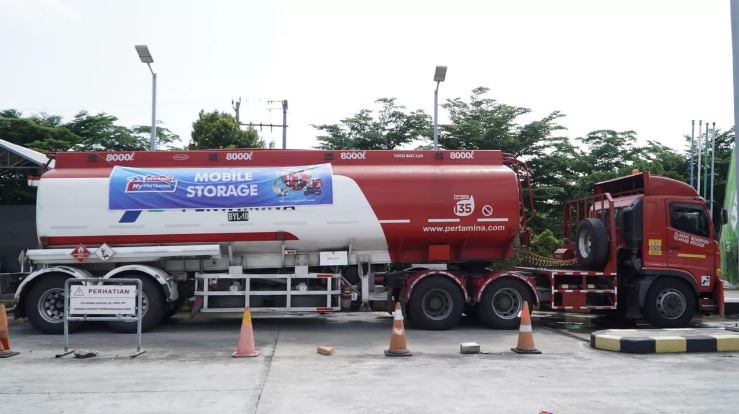 Ilustrasi: Truk tanki BBM Pertamina. (Dok. Pertamina)