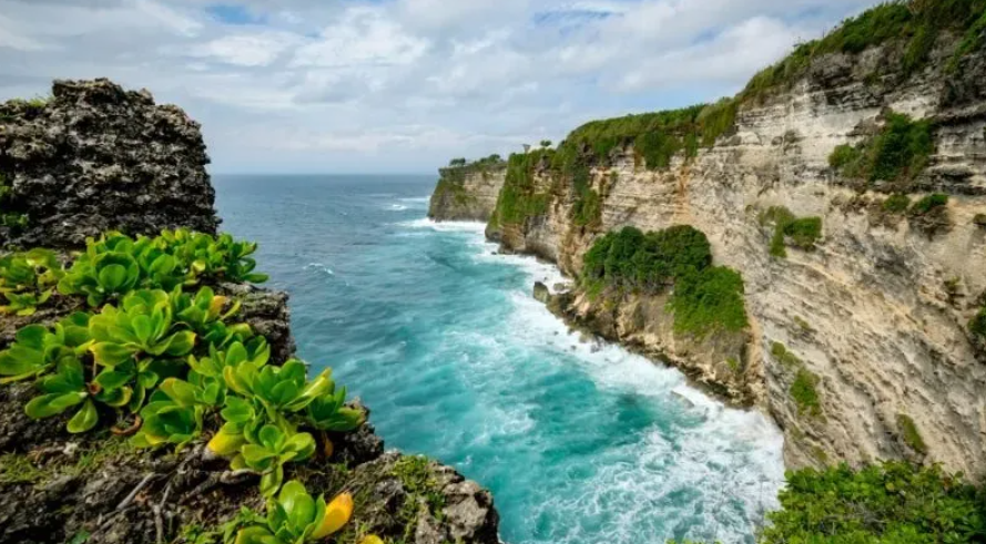 Bukit Jaran, photo by tandakoma.com