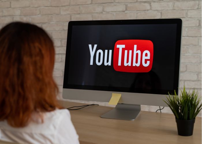 Ilustrasi Youtube