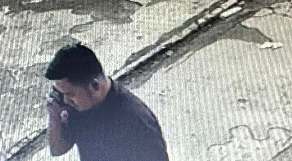 CCTV hotel merekam aktivitas AARN, pelaku pembunuhan terhadap seorang wanita yang ditemukan di sebuah koper