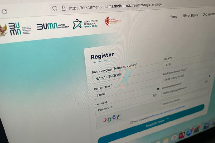Ilustrasi Rekrutmen Bersama BUMN 2024. Bobot dan nilai minimum tes online tahap 1 Rekrutmen Bersama BUMN 2024.