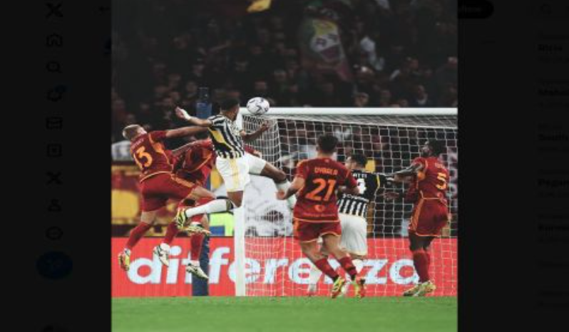 Laga Serie A antara AS Roma dan Juventus(X @SerieA_EN)