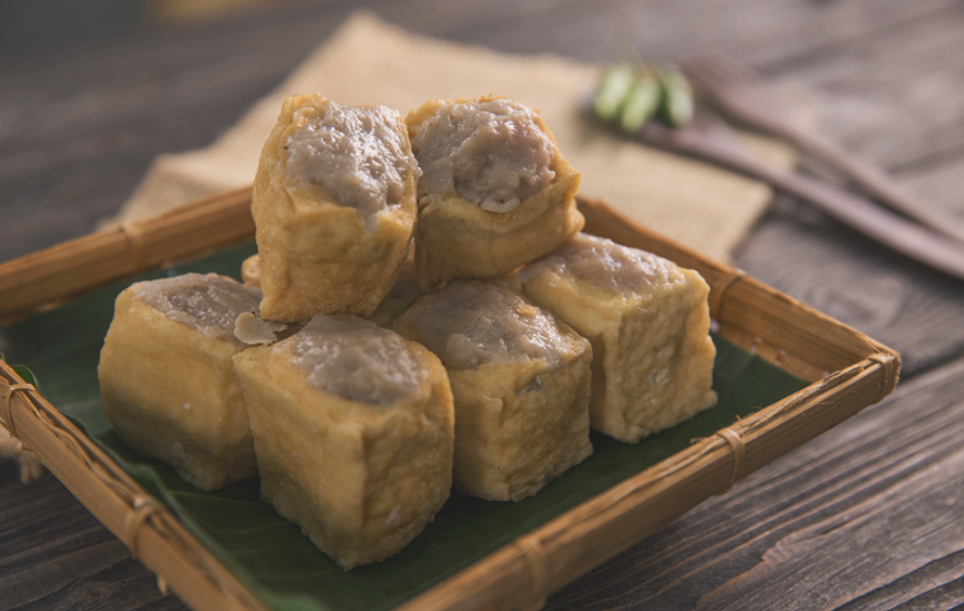 Tahu Susu Bakso. (Odua Images &ndash; Shutterstock)