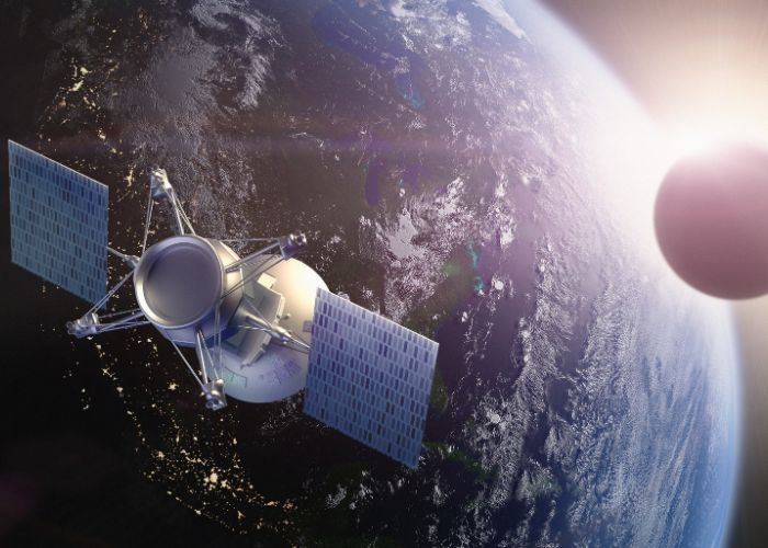 Ilustrasi Satelit Buatan dan Satelit Alami Bumi