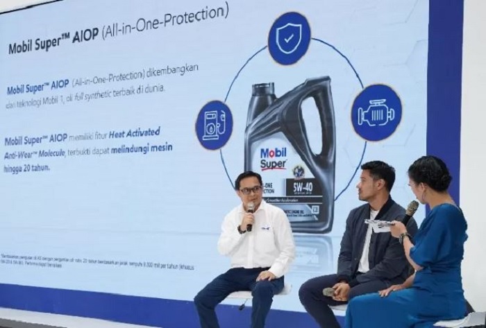 Mobil 1 luncurkan oli mesin full synthetic yang dirancang untuk memberikan perlindungan maksimal bagi perjalanan sehari-hari. (Dony)