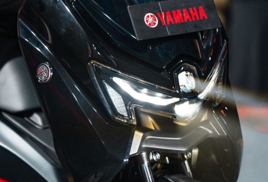 Yamaha NMAX Turbo hadir dengan pembaruan fitur yang cukup canggih di kelasnya.