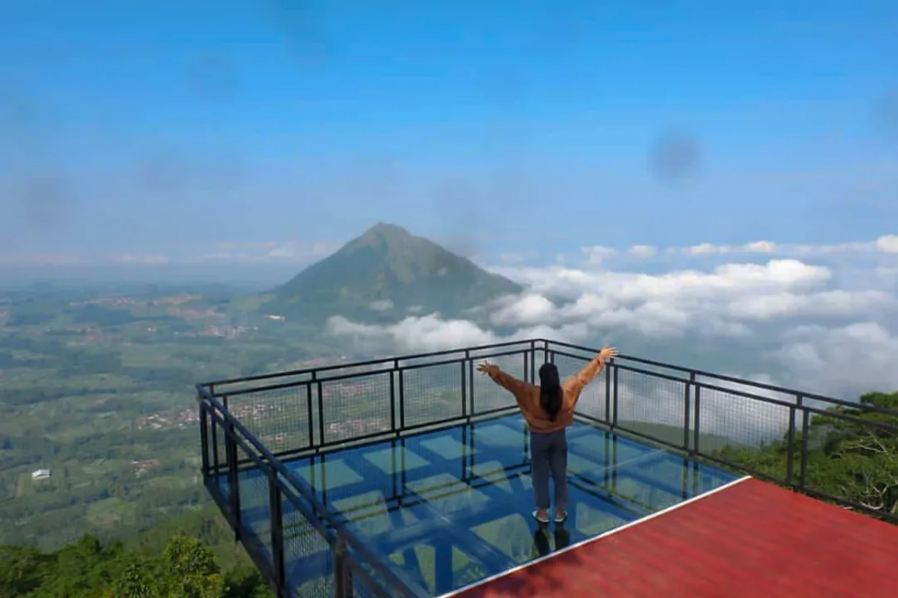 Destinasi wisata Gunung Telomoyo. (instagram.com/gunung_telomoyo)