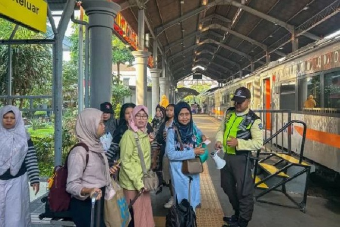 Ilustrasi penumpang kereta api. (Istimewa)