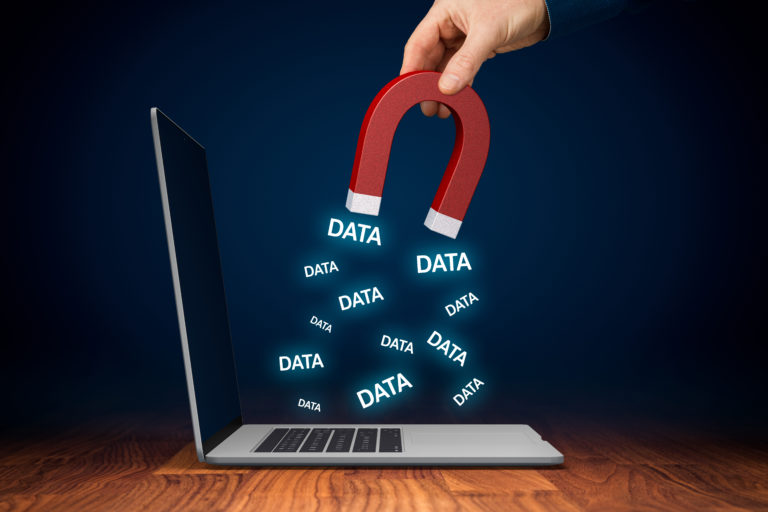 Ilustrasi Pencurian Data (shutterstock)