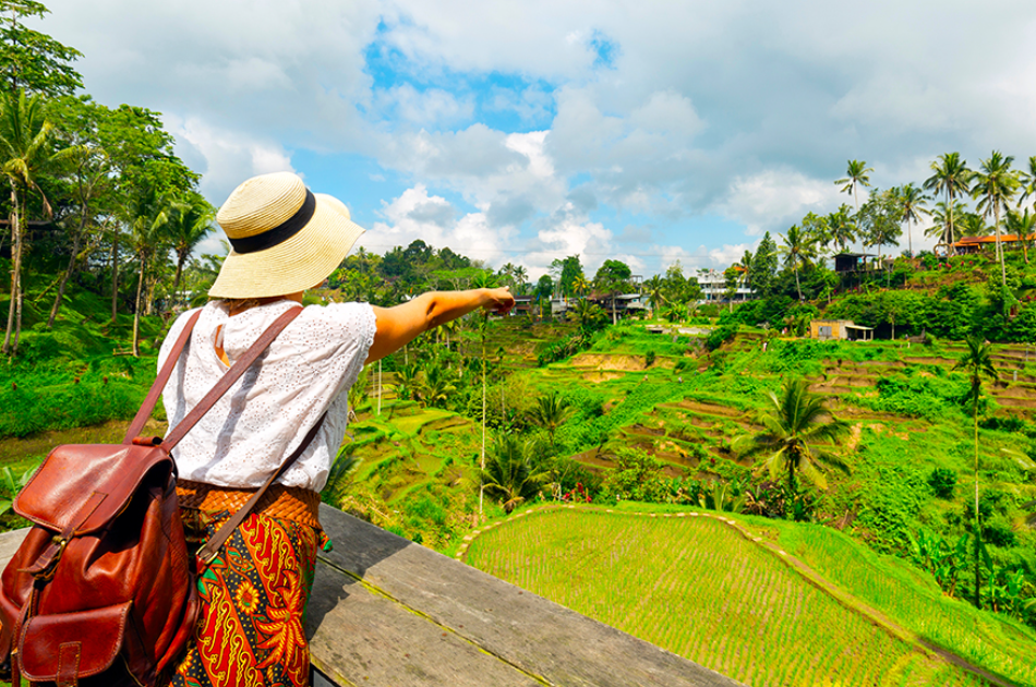 Pesona wisata alam yang selalu berhasil bikin bahagia (xamnesia &ndash; Shutterstock)