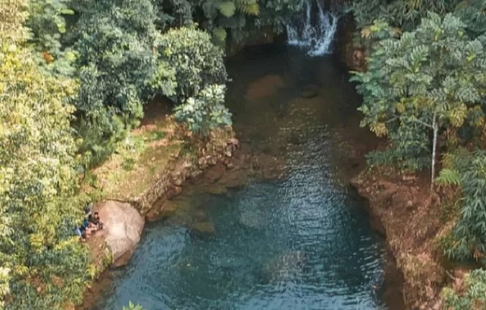 Ilustrasi 3 Tempat Wisata Alam Curug di Bogor (Sumber foto: Instagram @curugbalongkiara_bgr)