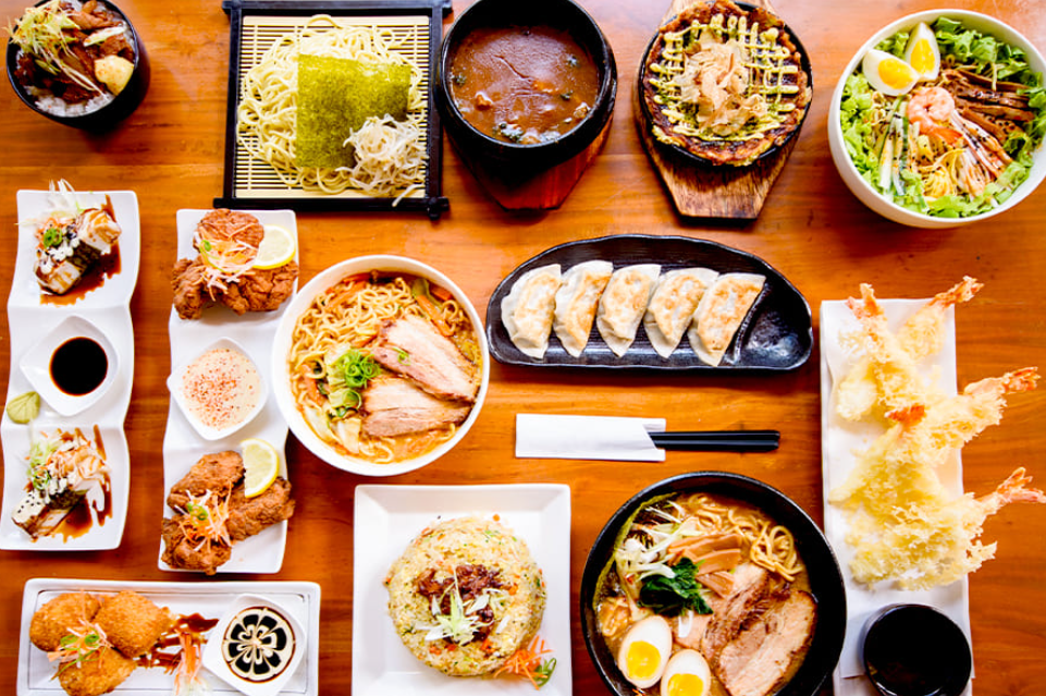 Berbagai Macam Hidangan Khas Jepang (Gambar dari hijodeponggol &ndash; www.shutterstock.com)