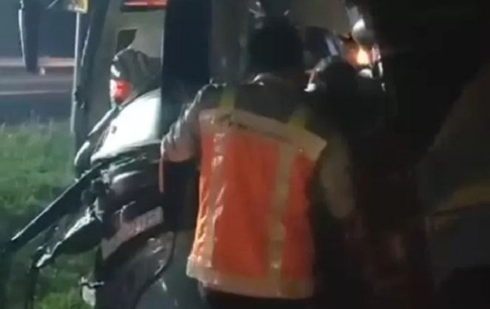Kecelakaan lalu lintas menimpa rombongan dosen Universitas Pamulang, Tangerang Selatan. Peristiwa terjadi di Ruas Tol Cipali Km 176+300.