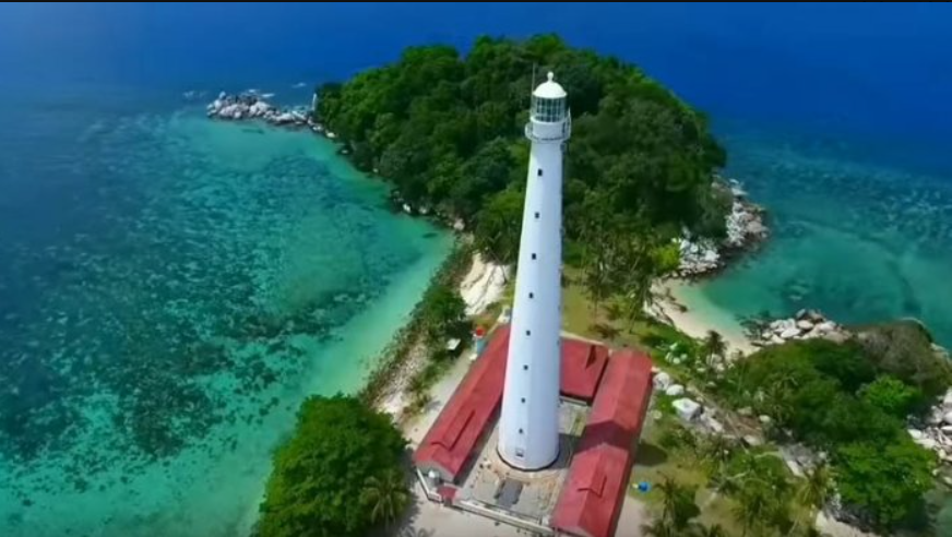 Pulau Lengkuas Belitung