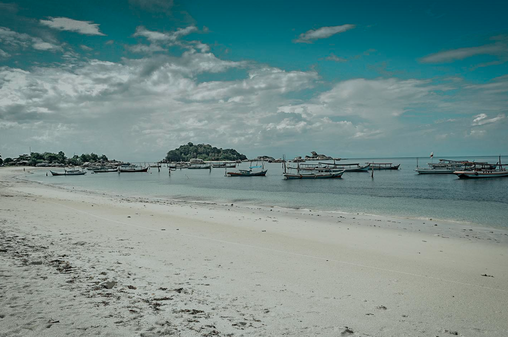 Pantai Tanjung Kelayang