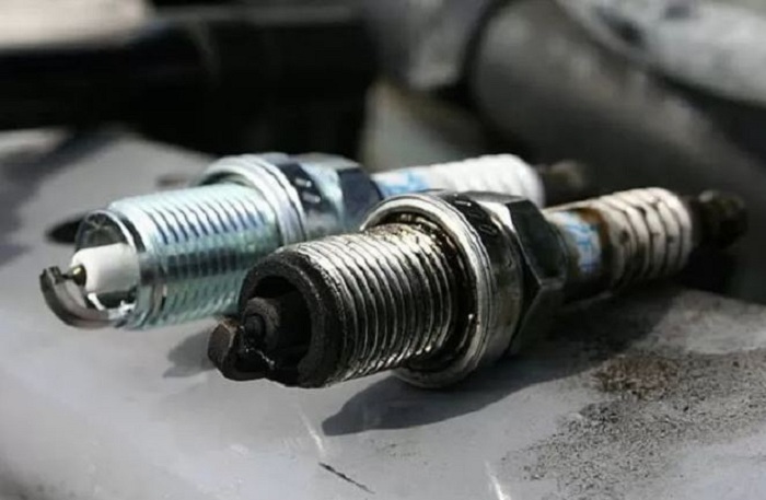 Ilustrasi: Busi memiliki peran vital pada setiap mesin kendaraan bermotor. (MotoDeal)