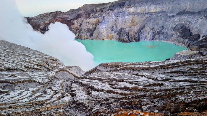 Kawah Ijen (Foto: Chuk Shatu Widarsha/detikJatim/file)