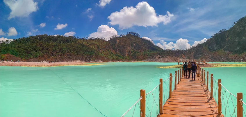 Kawah Putih Ciwidey