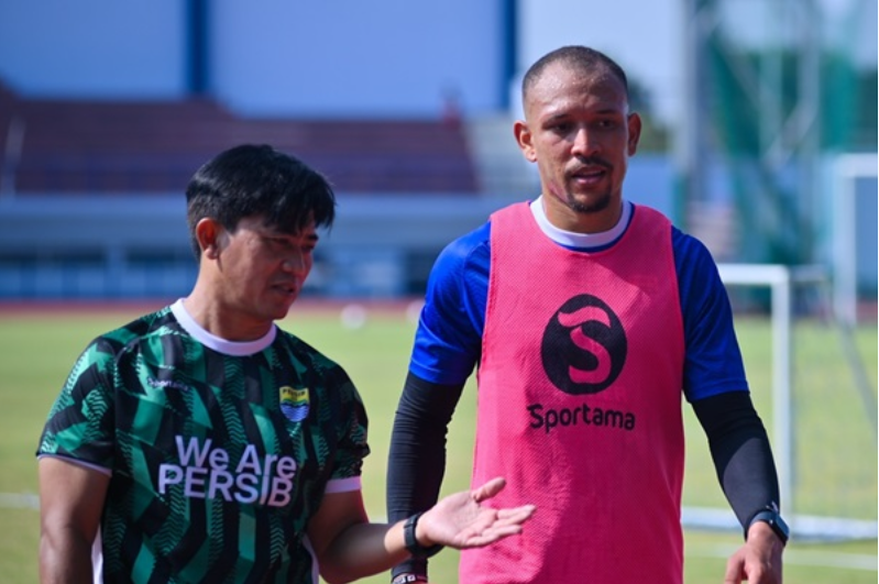Pemain Madura United FC Gustavo Franca cedera. (dok.ligaindonesiabaru)