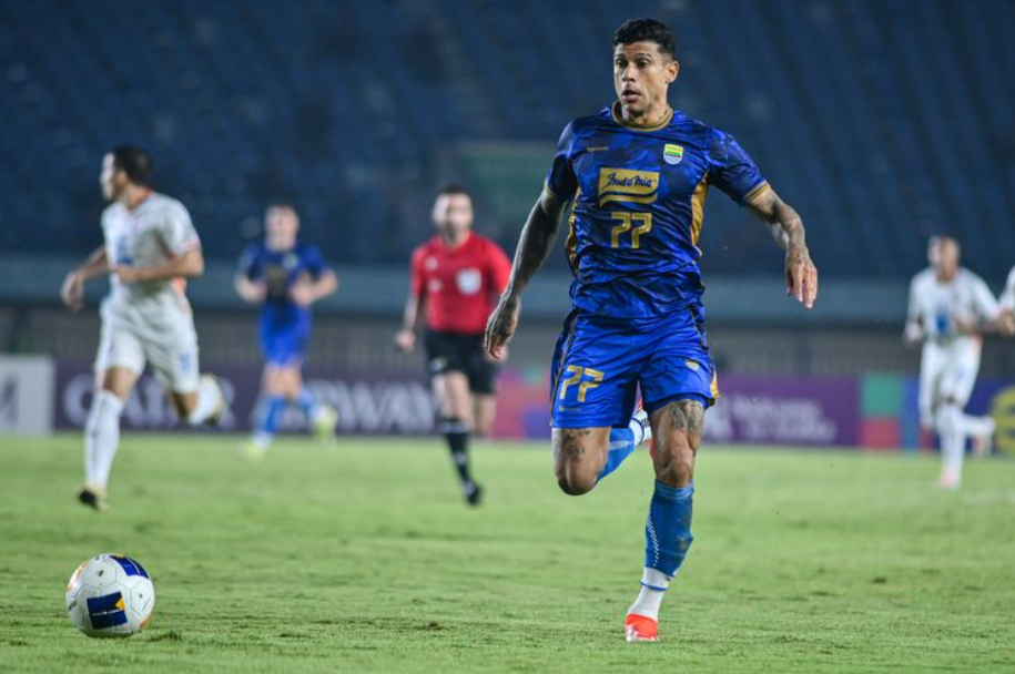 Penyerang Persib Bandung Ciro Alves kala tampil di matchday pertama Grup F AFC Champions League 2 2024-2025 melawan Port FC pada Kamis (19/9/2024) di Stadion Si Jalak Harupat, Soreang, Kabupaten Bandu